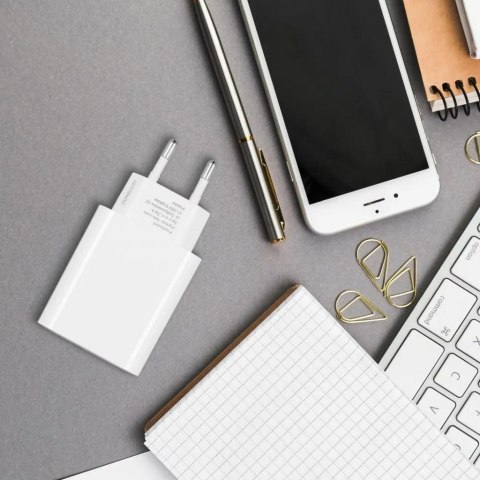 Ładowarka Sieciowa Forcell USB TYPC 3A 25W z funkcją ładowania PD i QC 4.0 + odpinany kabel TYPC 1M Ładowarka Sieciowa Forcell USB TYPC 3A 25W z funkcją ładowania PD i QC 4.0 + odpinany kabel TYPC 1M